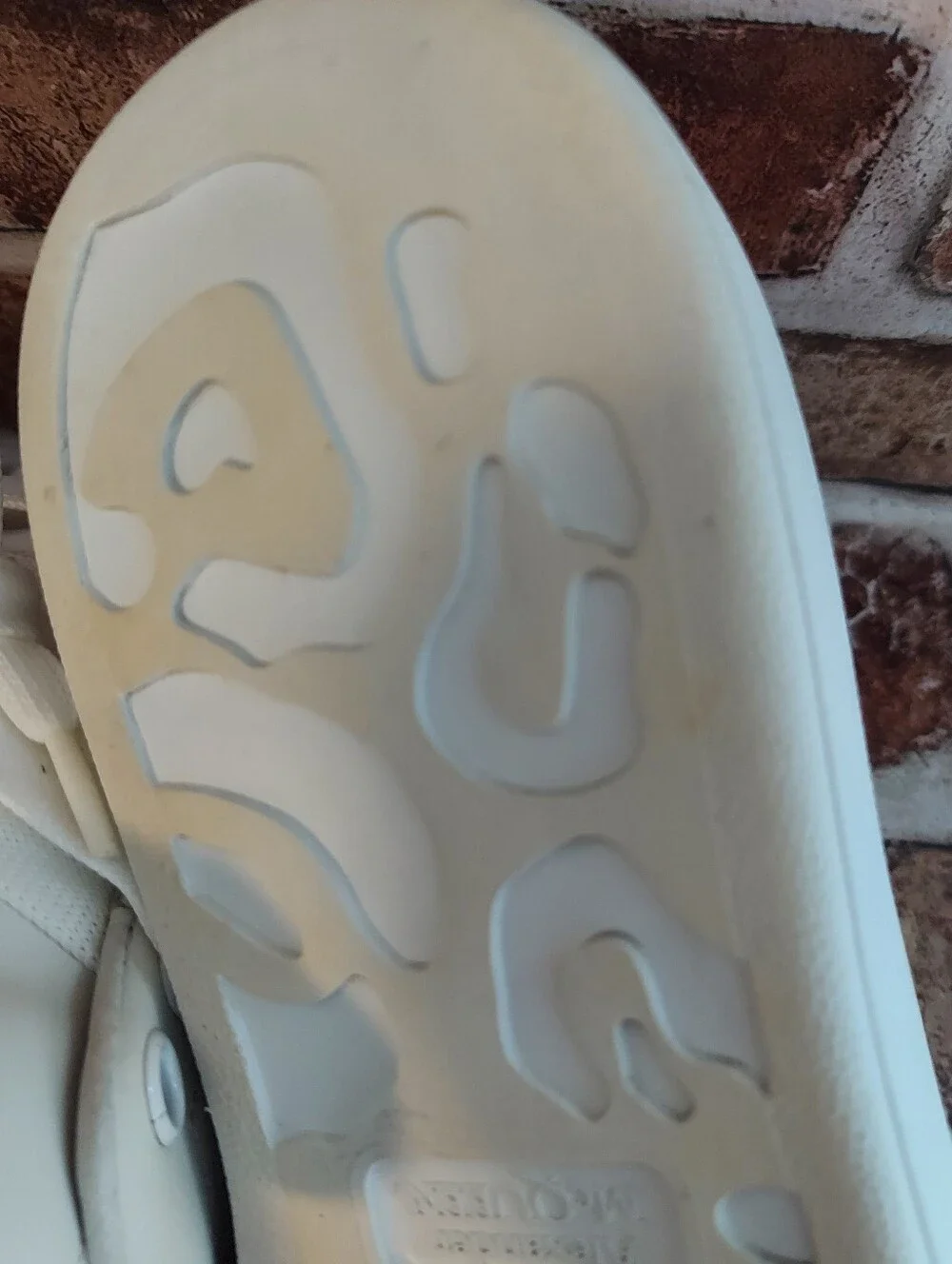 Pre-owned Alexander McQueen Oversized Sneakers